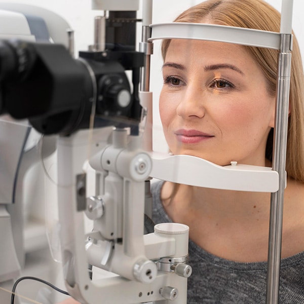 Gearmotors for Eye Test Equipment